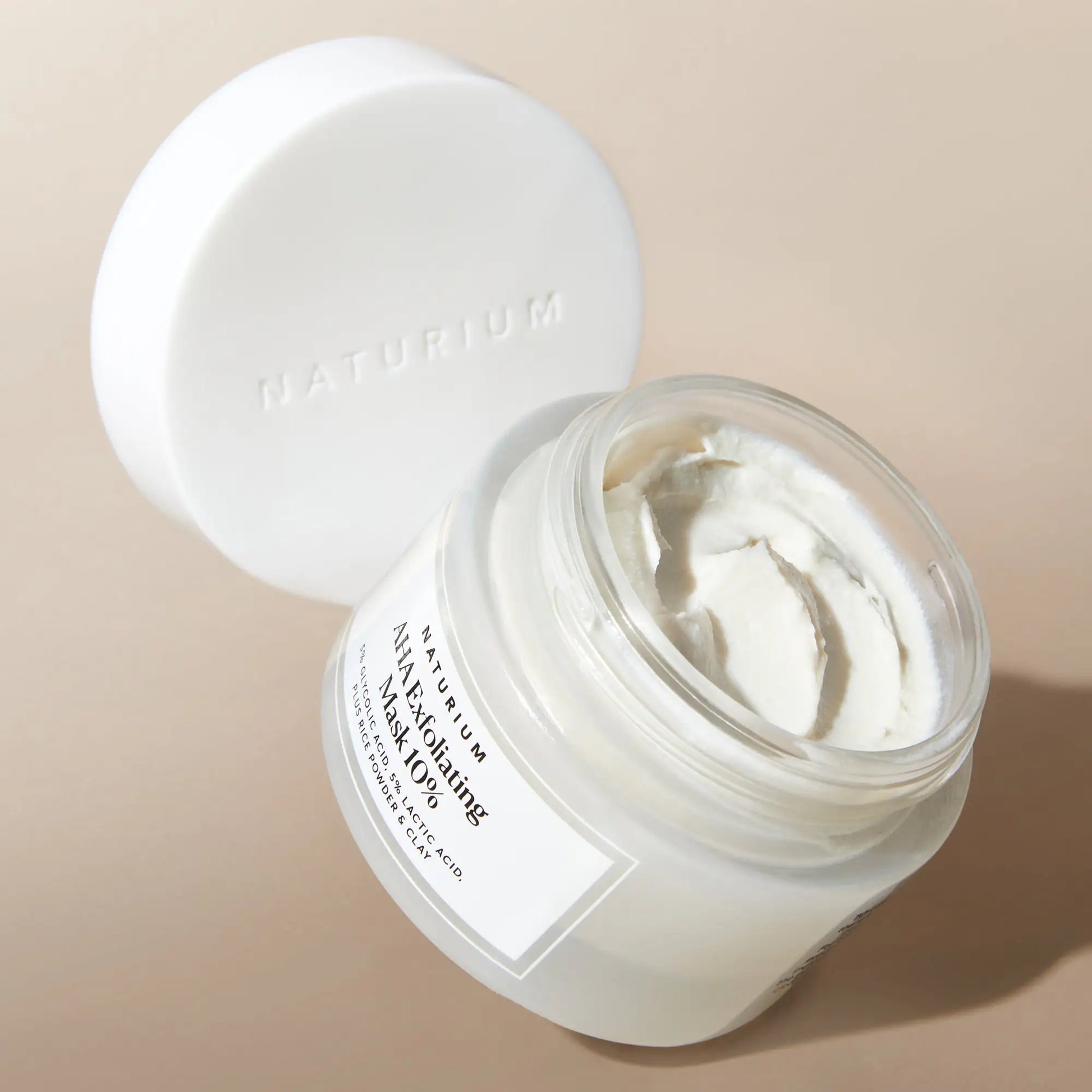 aha-exfoliating-mask-10-y6 AHAmask_0957-crop.webp