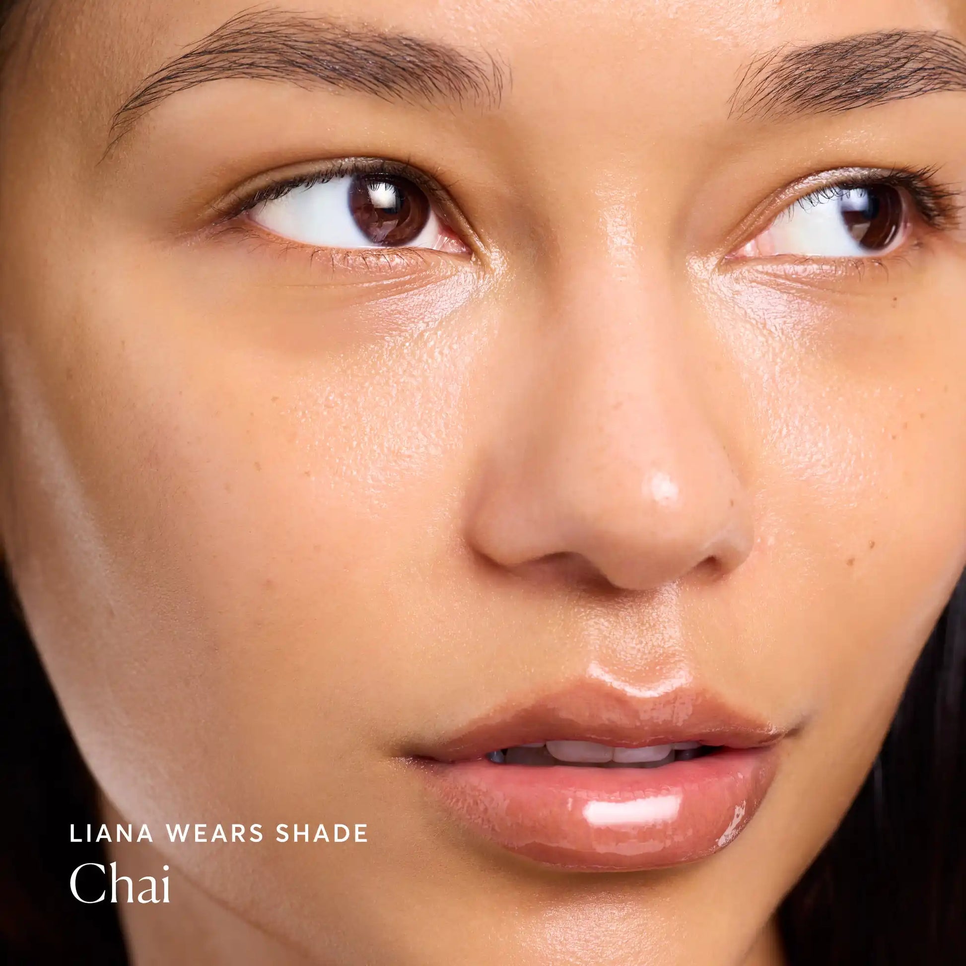 phyto-glow-lip-balm-chai-z5 NATR-60111-Alt-Images-Phyto-Glow-Lip-Balm-Chai-04.webp